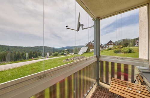 Vitkovice Apartment | Cosy apartment for 4 guests with WIFI, TV, balcony and parking