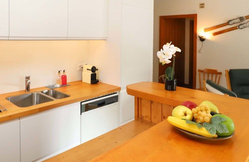 Champex-Lac Apartment | Cosy apartment for 5 guests with WIFI, TV, terrace and pets allowed