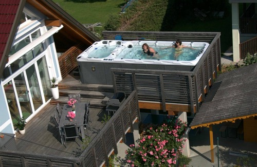 Ligist Apartment | Cosy apartment for 6 guests with WIFI, private pool, TV, terrace and parking