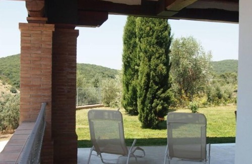 Follonica Apartment | Cosy apartment for 6 guests with WIFI, TV, patio, panoramic view and parking