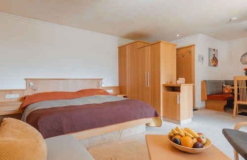 Bad Hofgastein Apartment | Cosy apartment for 2 guests with WIFI, TV, balcony and parking