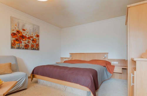 Bad Hofgastein Apartment | Cosy apartment for 2 guests with WIFI, TV, balcony and parking