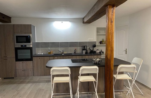 Marboue Apartment | Cosy apartment in a riverside mill