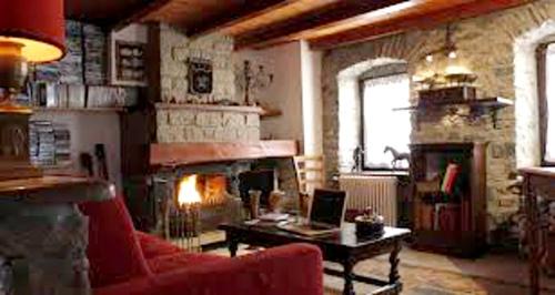 Saint-Nicolas Apartment | Cosy Apartment in Saint Nicolas, 40 m², fireplace and garden
