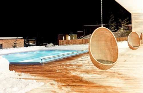 Großdorf House | Cosy apartment in villa for 6 people with pool, WIFI, TV, balcony and panoramic view