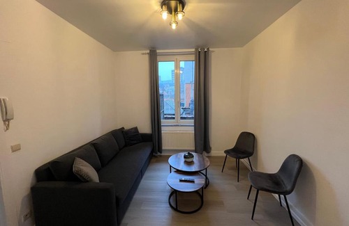 Etterbeek Apartment | Cosy Apartment Merode 2