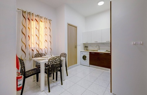Gzira Apartment | Cosy Apartment Steps From the Promenade