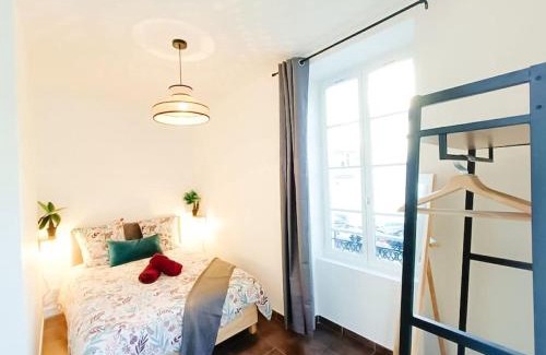Centre Ville Apartment | Cosy Calypso - T3 - Quartier des Halles & Parking