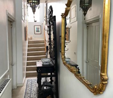 St. Pancras Apartment | Cosy central London apartment 002