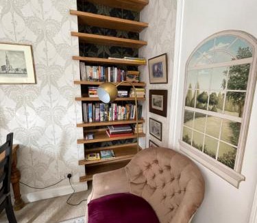 St. Pancras Apartment | Cosy central London apartment 002