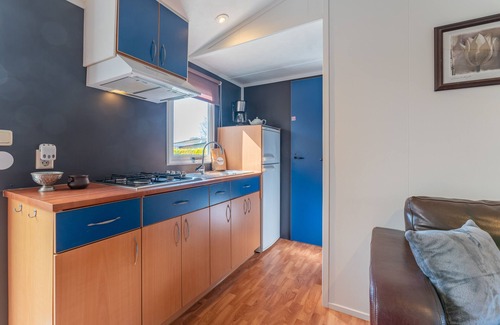 Hulshorst House | Cosy chalet with gas fireplace on the Veluwe