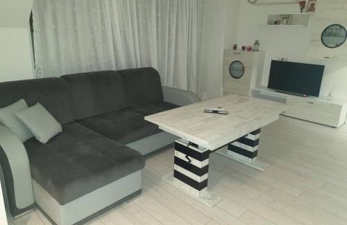 Blagoevgrad Apartment | Cosy Charming 2-Bed Apartment in Blagoevgrad