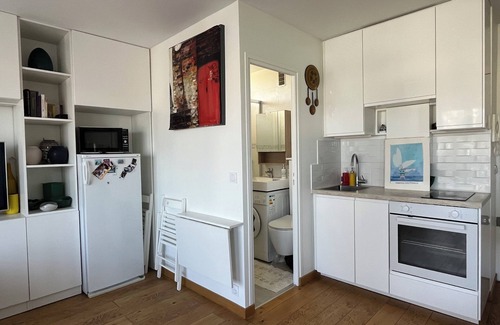 Suresnes Apartment | Cosy & Charming studio in Suresnes