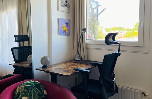 Suresnes Apartment | Cosy & Charming studio in Suresnes