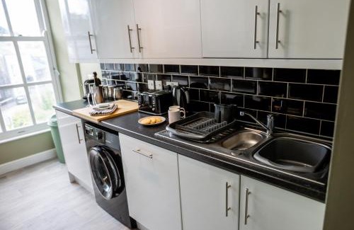 Abergavenny Apartment | Cosy Dragons, Sherlock Holmes
