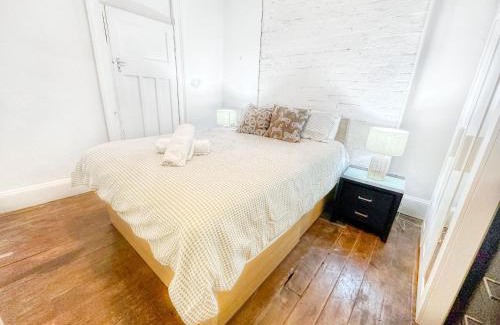 Darlinghurst Apartment | Cosy home in Heart of Inner City - Darlinghurst