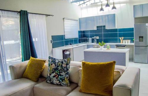 Kareeberg Apartment | Cosy Nest 5min2 Sandton City 6