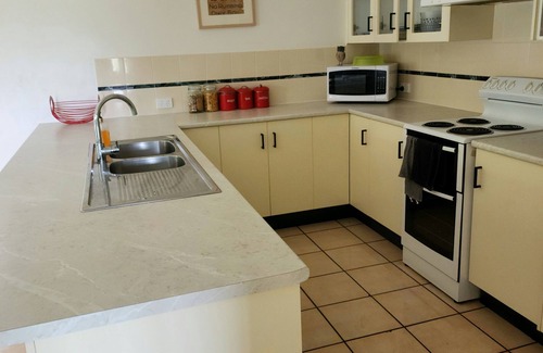 Railway Estate House | Cosy Nook Wi Fi Netflix