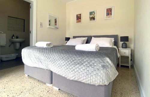 Għadira Apartment | Cosy Seaside 1BR Apartment, AC, Open Views