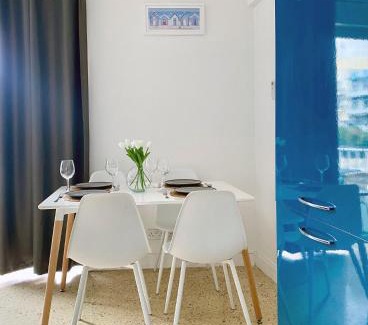 Għadira Apartment | Cosy Seaside 1BR Apartment, AC, Open Views
