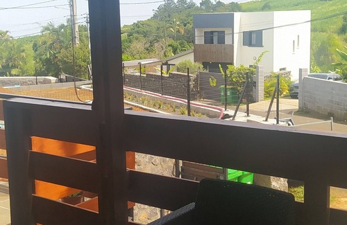 Montvert-les Bas Apartment | Cosy Studio Bamboo Proche de Saint-pierre et de Grande Anse