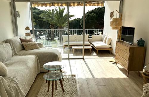 Le Lavandou Apartment | Cosy studio devant la mer Lavandou