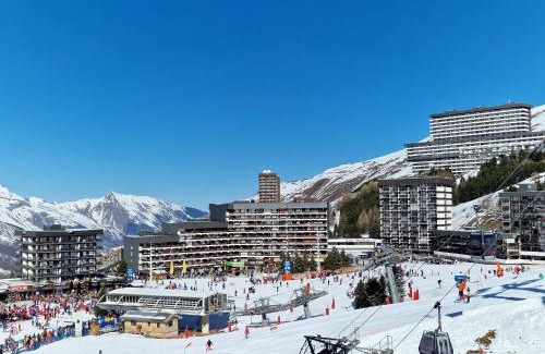 Les Menuires Apartment | Cosy Studio ski-in ski-out, au coeur des Menuires