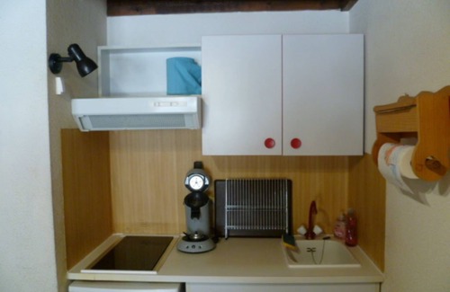 Montferrier Apartment | Cosy studio with private terrace, quiet location 100 meters from Mont d'Olmes ski resort