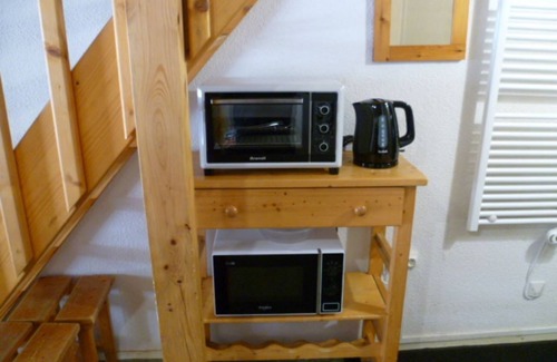 Montferrier Apartment | Cosy studio with private terrace, quiet location 100 meters from Mont d'Olmes ski resort