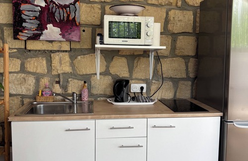 Gouvieux Apartment | Cosy studio with table soccer - charm and comfort