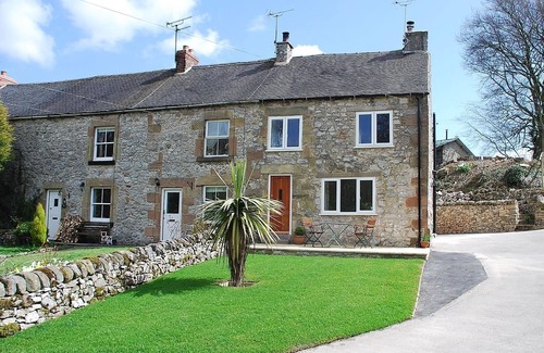 Hopton Cottage | Cosy, stylish Derbyshire cottage, just a mile from Carsington Water