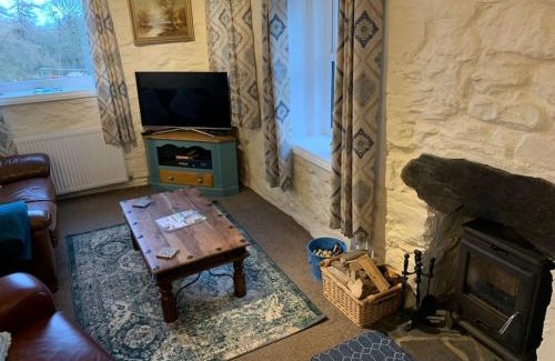 Colwyn Bay House | Cosy Two Bedroom Cottage with Fireplace