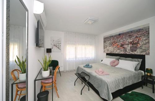 Zagreb Apartment | Cosy-Zagreb Center-Apartman Medo-Two Bathrooms