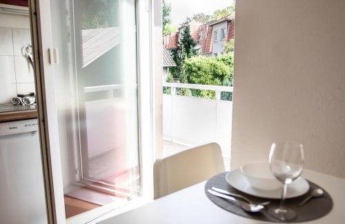 Iserlohn Apartment | CosyHomes24 - centrally with balcony and parking space - IL01a