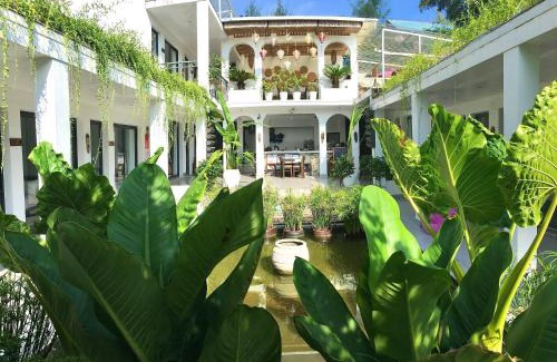Co To House | Coto Island Beach Village Homestay