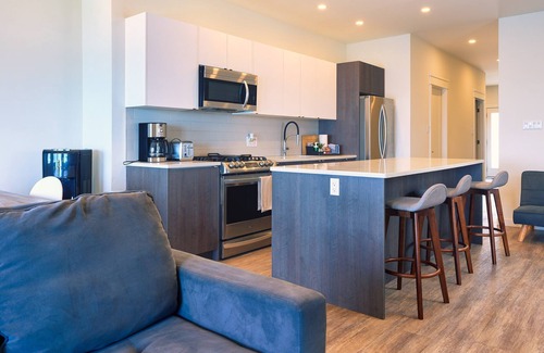 Wainfleet House | Cottage # 12...thelongbeachresort.ca