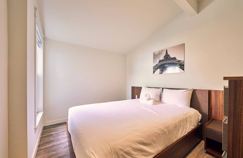 Wainfleet House | Cottage # 14...thelongbeachresort.ca