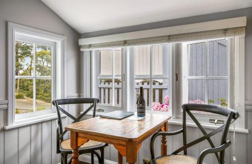 Hyams Beach House | Cottage 2 Hyams Beach Seaside Cottages