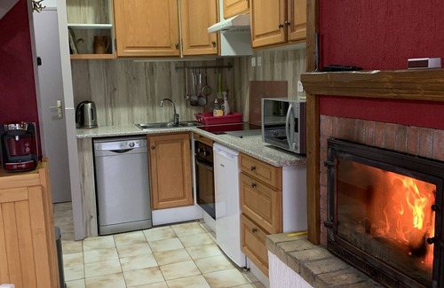 Nans-sous-Sainte-Anne Ski Chalet | Cottage 6 people on the quiet riverside le Lizon n in Franche Comté