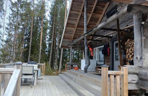 Kolari Ski Chalet | Cottage by the Muonio river for 6 person