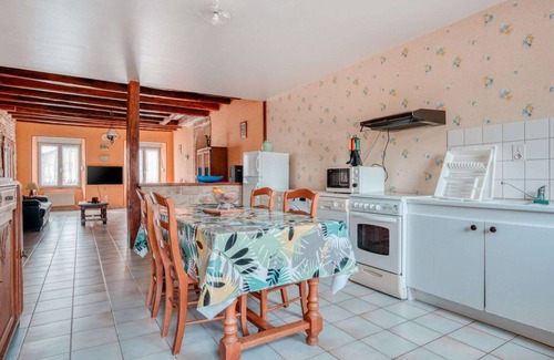 Nouart Cottage | Cottage in Champagne with Farm Views
