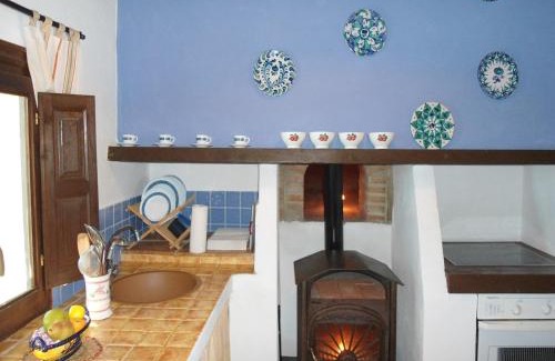 La Joya House | Cottage in La Joya with Pool and Garden