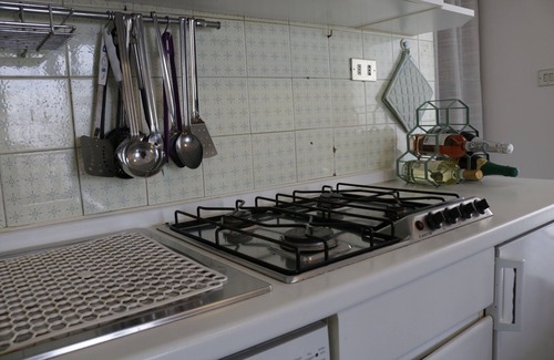 Calmasino House | Cottage near Lake Garda with Pool