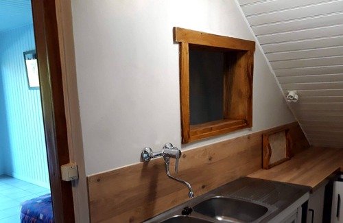 Maulevrier House | Cottage near the water near the Puy du Fou