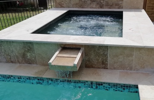 Villelaure House | Cottage on 7 HA Est Full AC, Heated Pool & Spa, Boules Court, Fitness & Sports