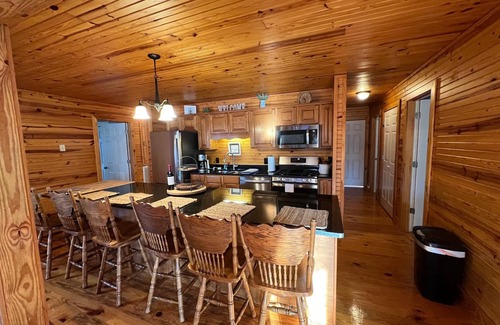 New Concord Cottage | Cottage on Cypress Bay near Paris Landing State Park