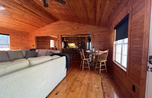 New Concord Cottage | Cottage on Cypress Bay near Paris Landing State Park