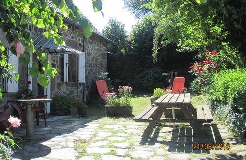 Le Monteil House | Cottage on the farm in Auvergne, between Sancy and Puy Mary