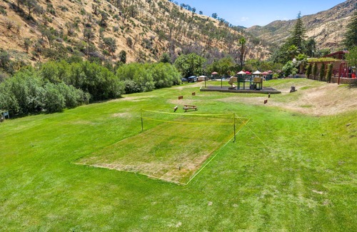 Winters Cottage | Cottage, Sleeps 6 - Roomy 1 Bedroom Cottage, Sleeps 4-6