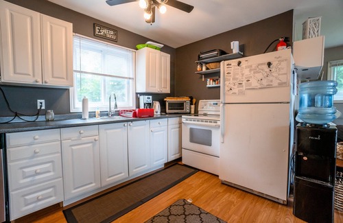 Dunchurch Cottage | Cottage with A-frame - Dunchurch OCR F595 White Stone Lodge